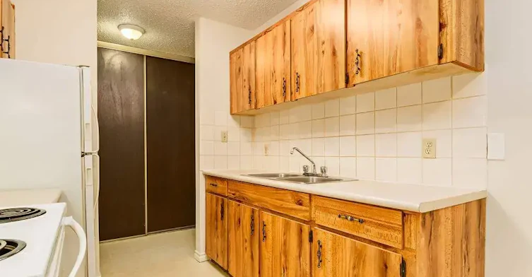 207-25 Howarth Street, Red Deer, AB, T4N 6J6 - 6