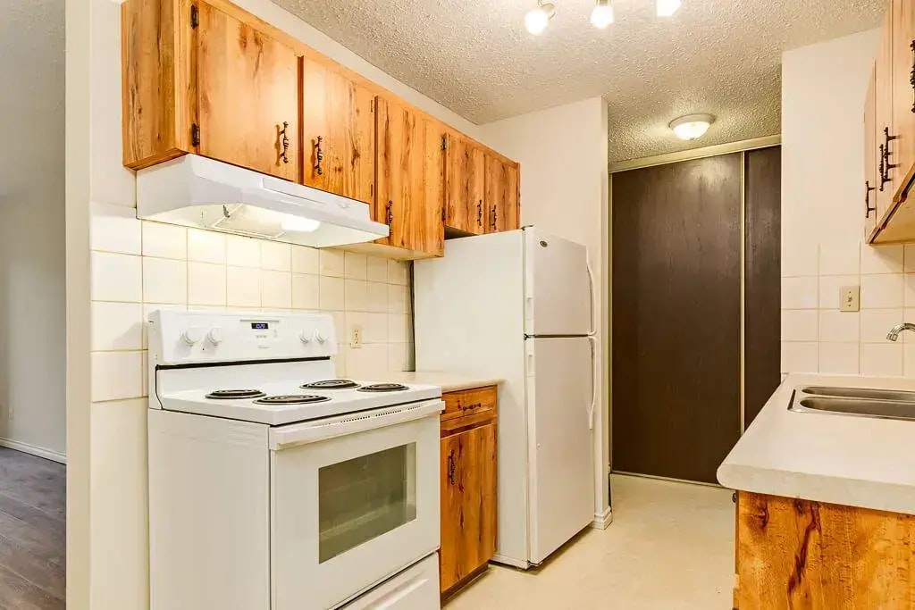 207-25 Howarth Street, Red Deer, AB, T4N 6J6 - 5