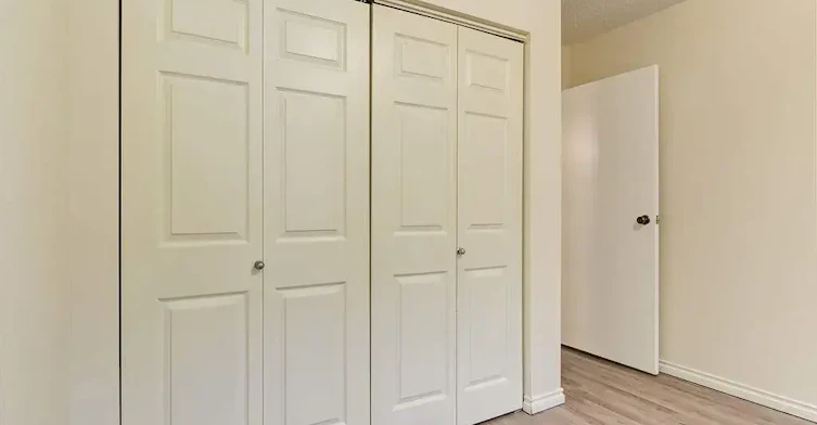 207-25 Howarth Street, Red Deer, AB, T4N 6J6 - 8