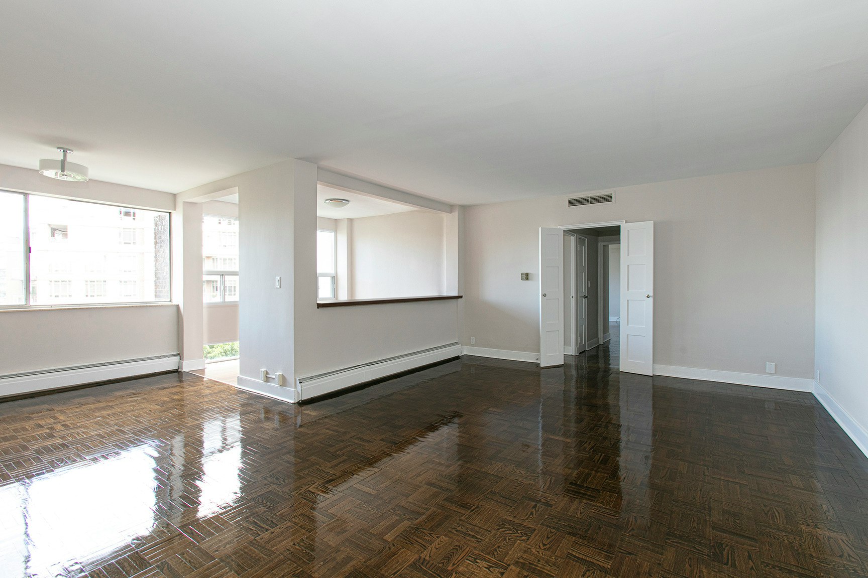 9 Deer Park Crescent, Toronto, ON, M4V 2C4 - 3