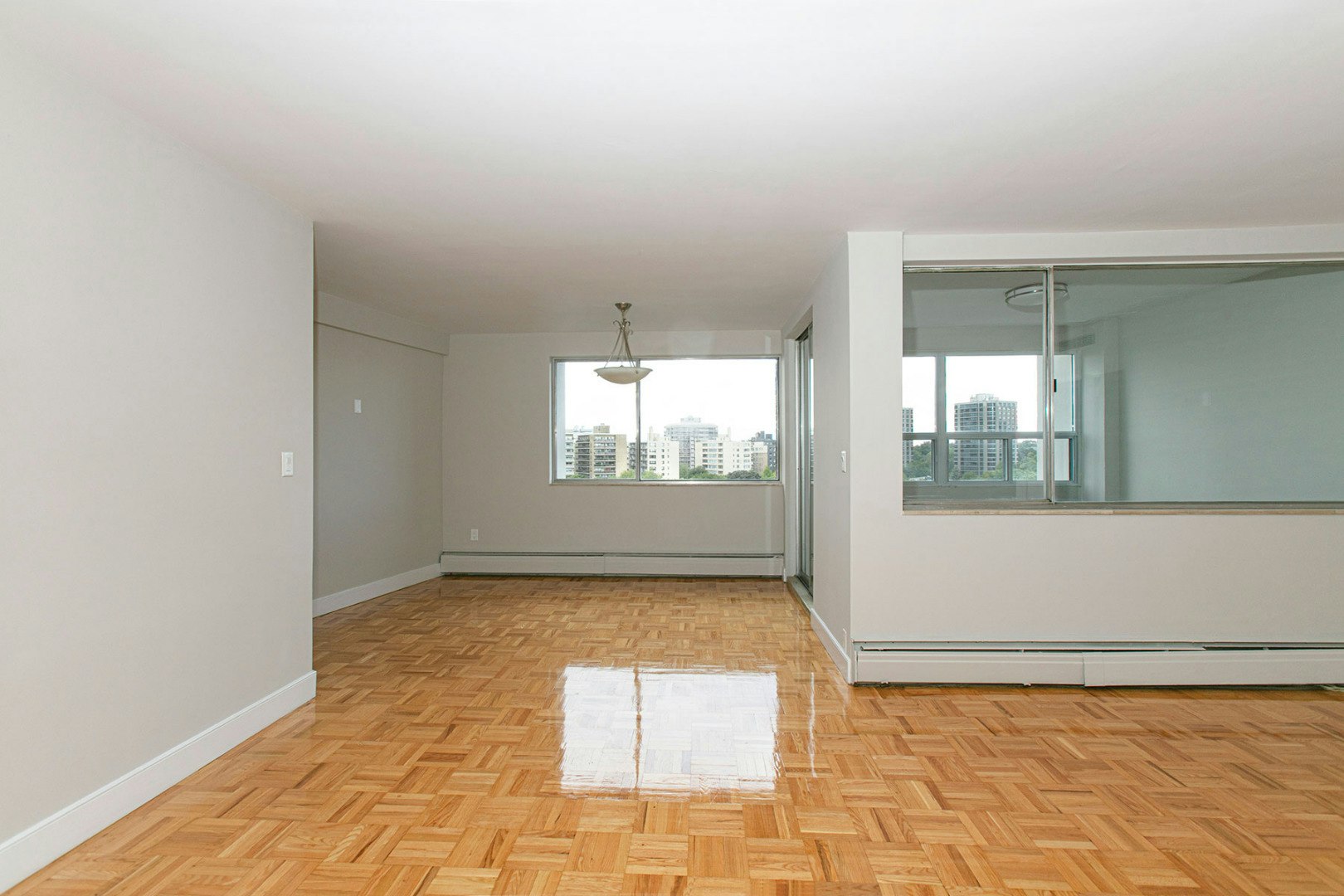 9 Deer Park Crescent, Toronto, ON, M4V 2C4 - 5