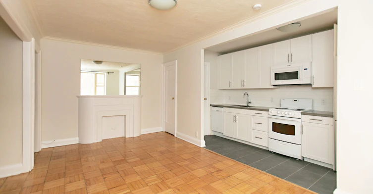 394 Avenue Road, Toronto, ON, M4V 1H7