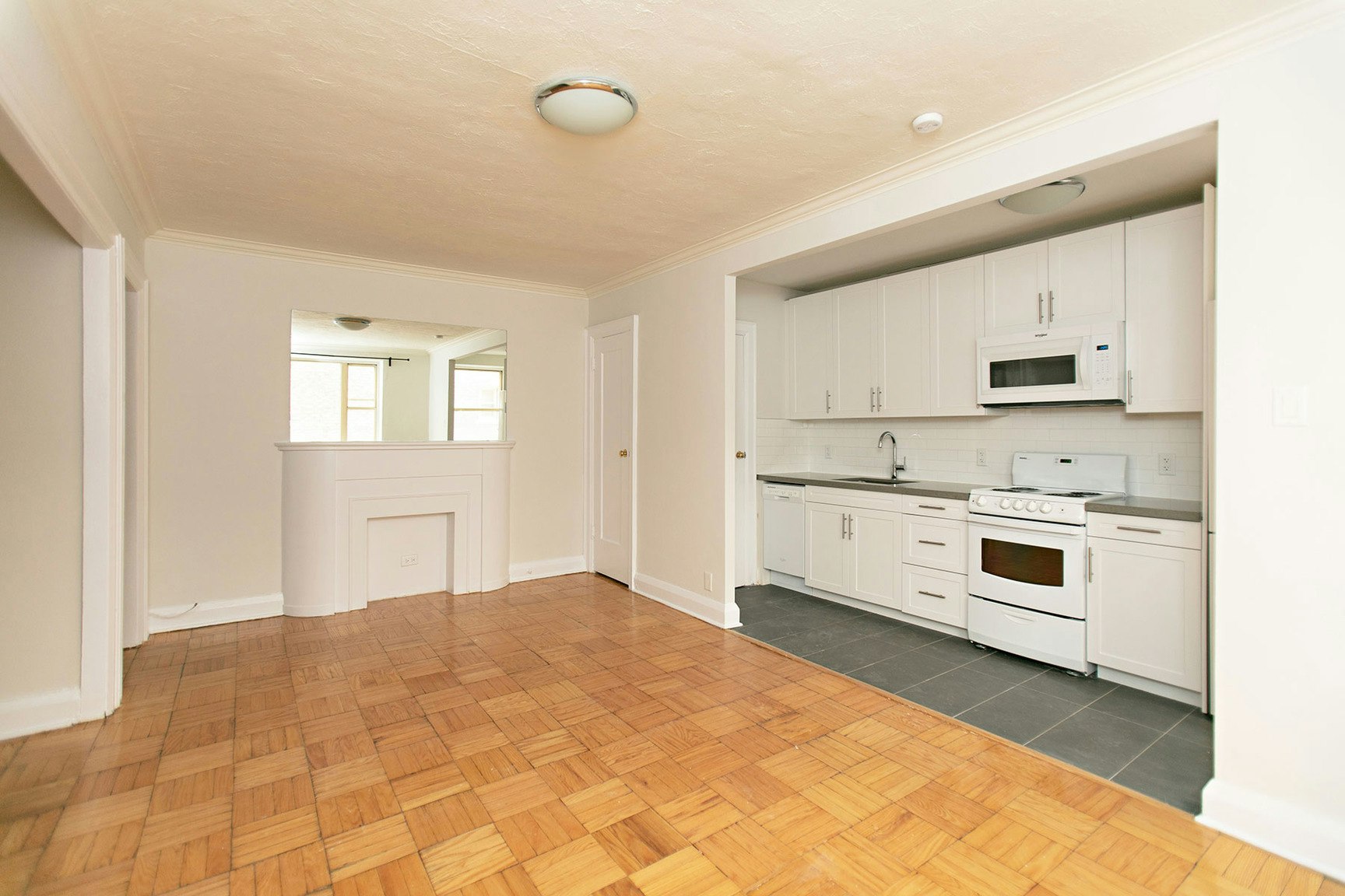 394 Avenue Road, Toronto, ON, M4V 1H7 - 3