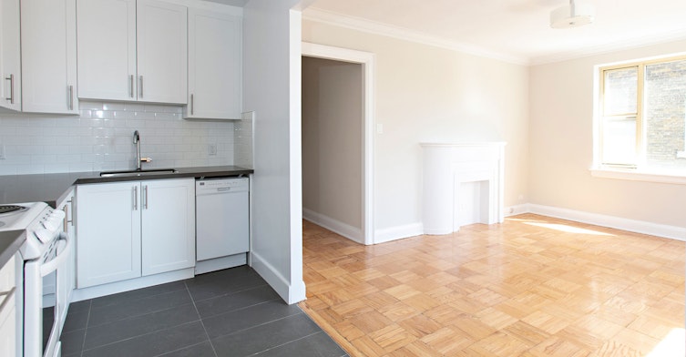 394 Avenue Road, Toronto, ON, M4V 1H7 - 3