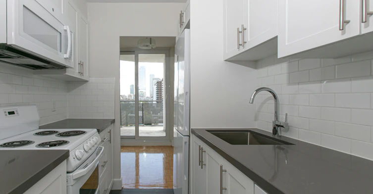 485 Huron Street, Toronto, ON, M5R 2R5 - 12