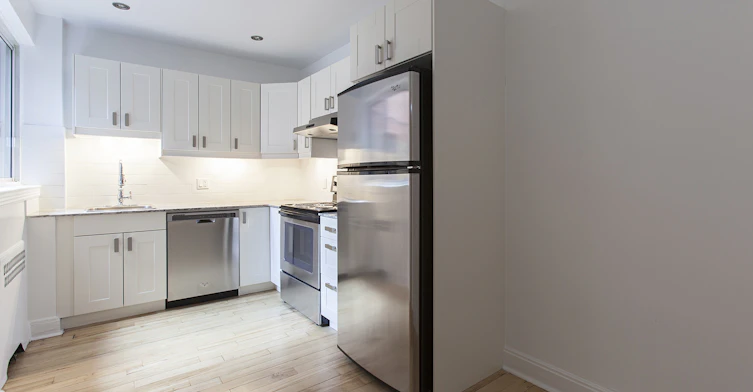 5600 Decelles Avenue, Montréal, QC, H3T 1W5