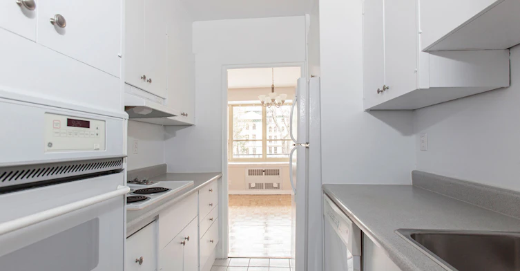 3033 Sherbrooke Rue Ouest, Westmount, QC, H3Z 1A3 - 3