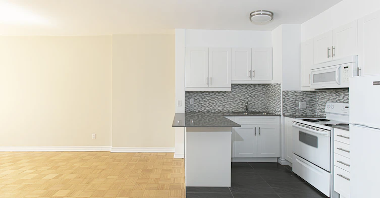 1745 Cedar Avenue, Montréal, QC, H3G 1A7 - 3