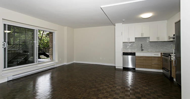 25 Vincent D'indy Avenue, Montréal, QC, H2V 2S8 - 4