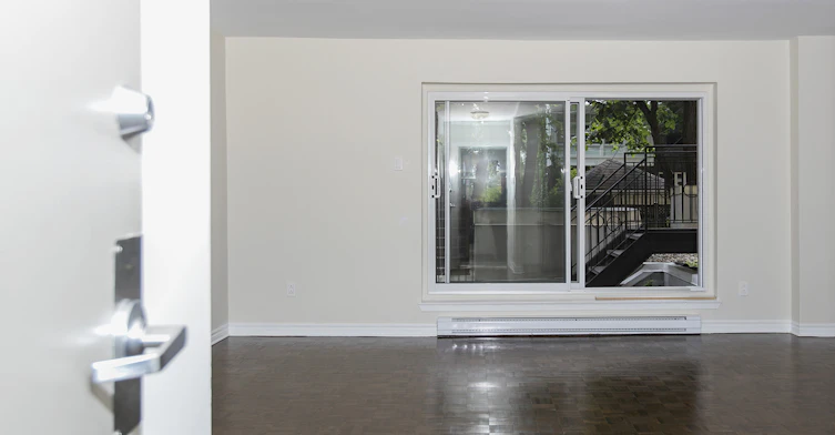 25 Vincent D'indy Avenue, Montréal, QC, H2V 2S8 - 8