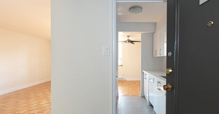 55 Isabella Street, Toronto, ON, M4Y 1M8 - 9