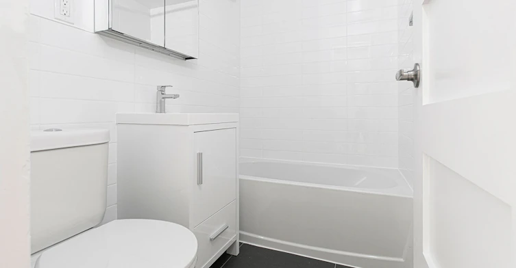 55 Isabella Street, Toronto, ON, M4Y 1M8 - 7