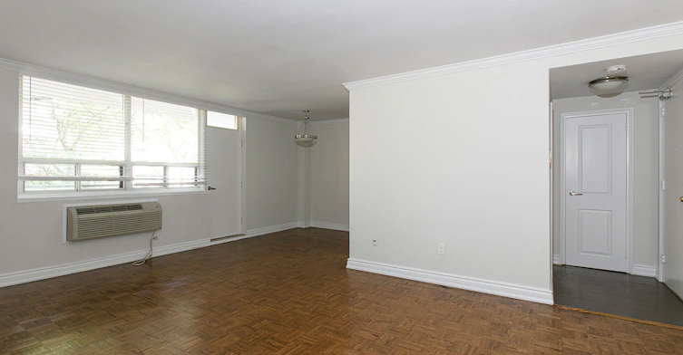 55 Isabella Street, Toronto, ON, M4Y 1M8