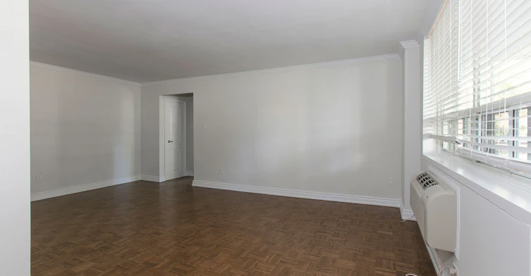 55 Isabella Street, Toronto, ON, M4Y 1M8 - 5
