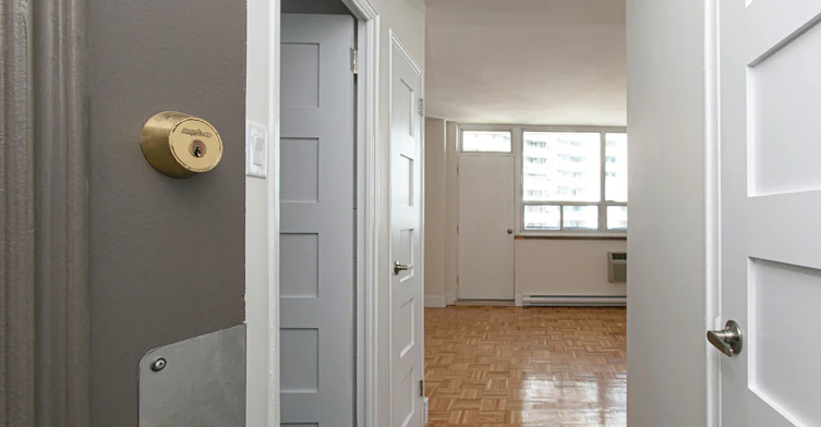 55 Isabella Street, Toronto, ON, M4Y 1M8 - 8