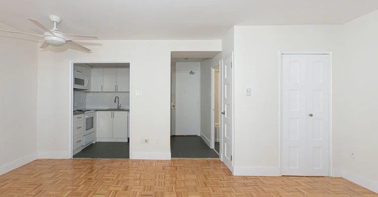 55 Isabella Street, Toronto, ON, M4Y 1M8 - 3