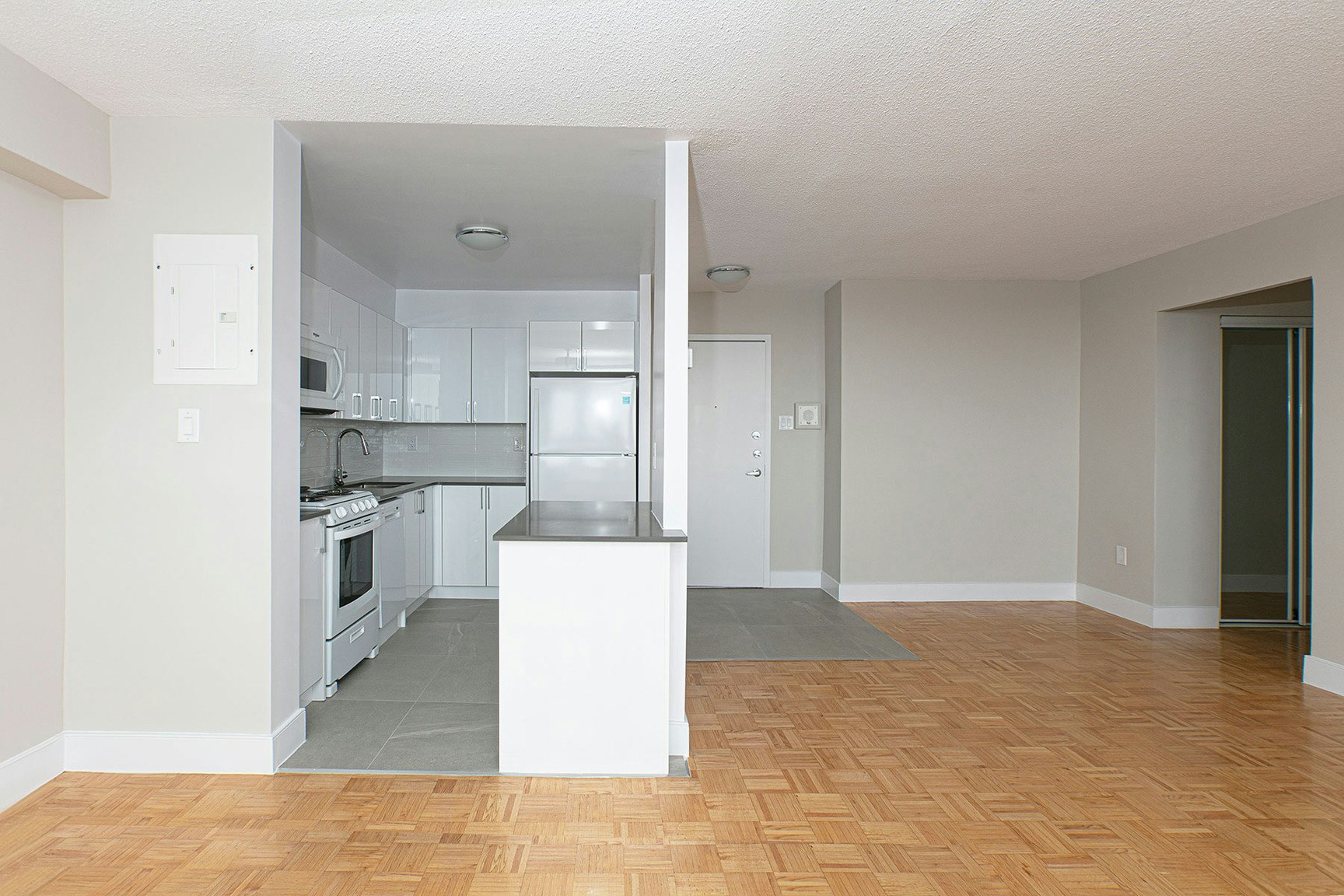 666 Spadina Avenue, Toronto, ON, M5S 2H8