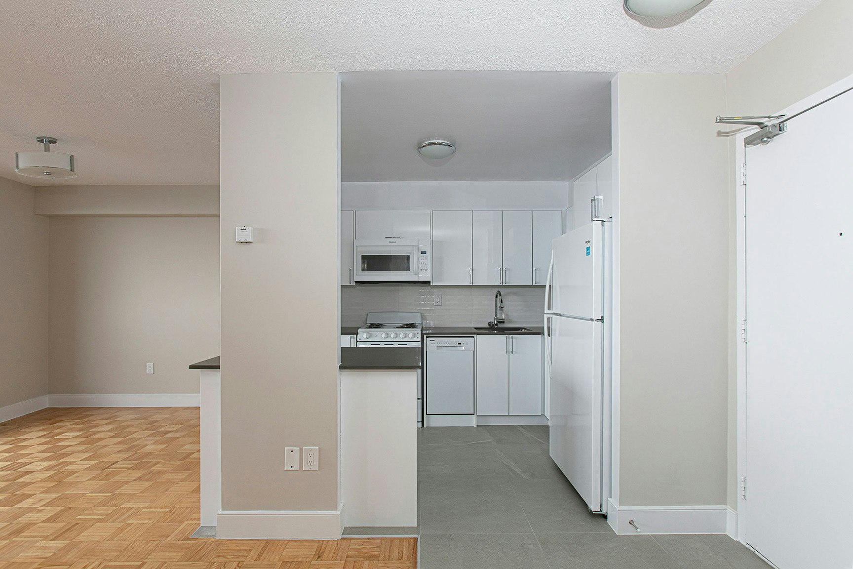 666 Spadina Avenue, Toronto, ON, M5S 2H8 - 2