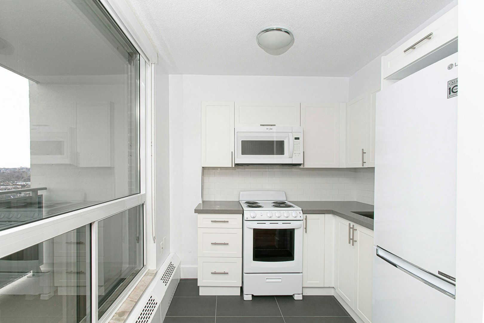 666 Spadina Avenue, Toronto, ON, M5S 2H8