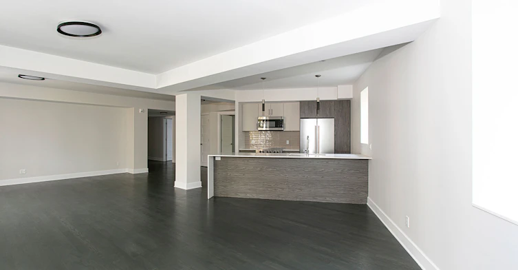 4851 De La Côte Saint Luc Chemin, Montréal, QC, H3W 2H6 - 16