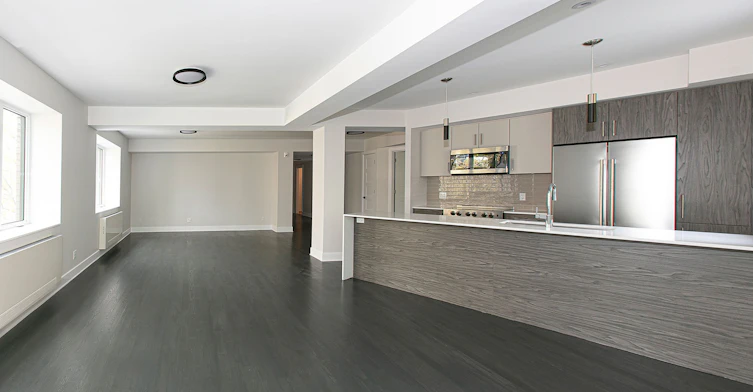 4851 De La Côte Saint Luc Chemin, Montréal, QC, H3W 2H6 - 13