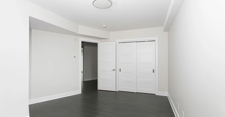 4851 De La Côte Saint Luc Chemin, Montréal, QC, H3W 2H6 - 10