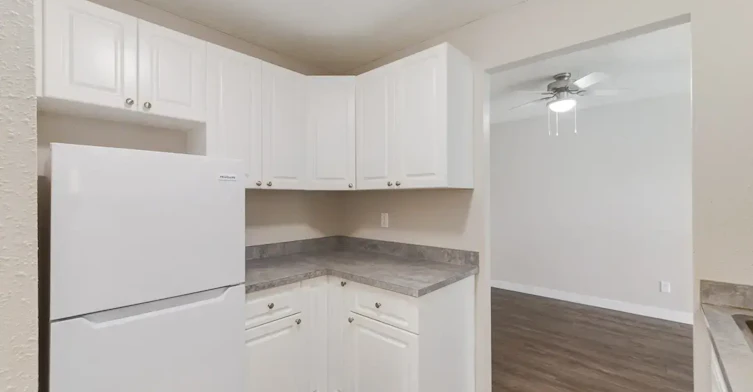 052-9700 Bonaventure Drive SE, Calgary, AB, T2J 0E6 - 7