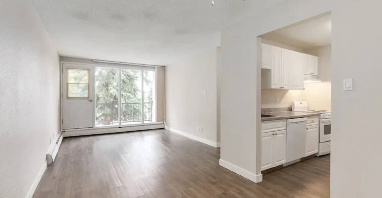 052-9700 Bonaventure Drive SE, Calgary, AB, T2J 0E6
