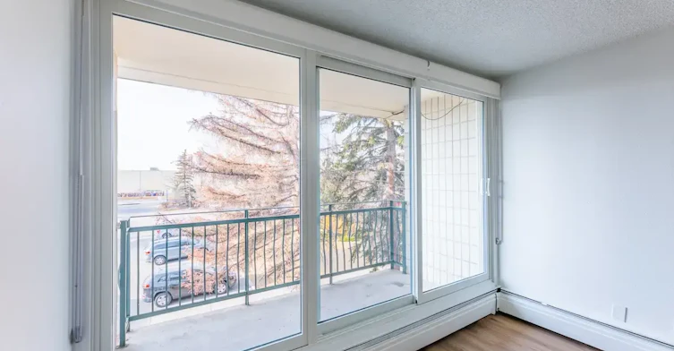 111-9700 Bonaventure Drive SE, Calgary, AB, T2J 0E6 - 48