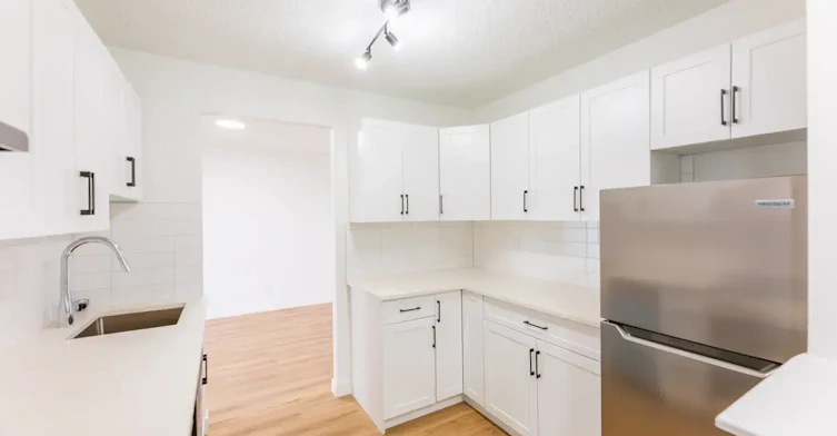 237-9700 Bonaventure Drive SE, Calgary, AB, T2J 0E6 - 43