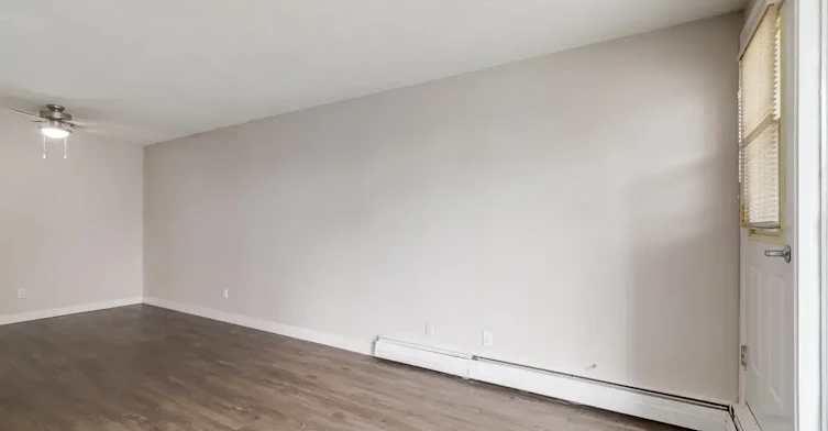 237-9700 Bonaventure Drive SE, Calgary, AB, T2J 0E6 - 14