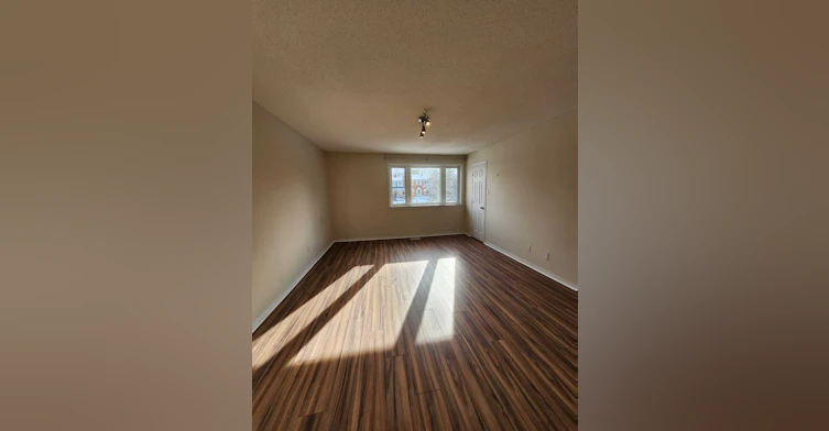 1-134 Monterey Drive, Ottawa, ON, K2H 7A8 - 6
