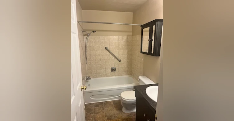 103-100 Mount Pleasant Drive, Camrose, AB, T4V 2M6 - 5