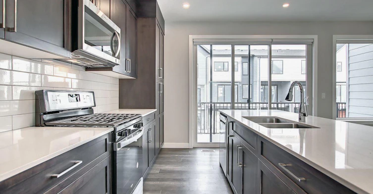 309 Evanscrest Square NW, Calgary, AB, T3P 1S2
