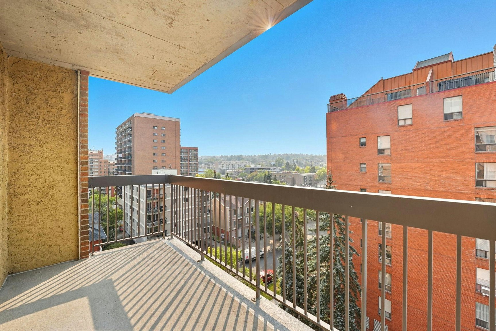 1310 14 Avenue SW, Calgary, AB, T3C 3S3 - 11