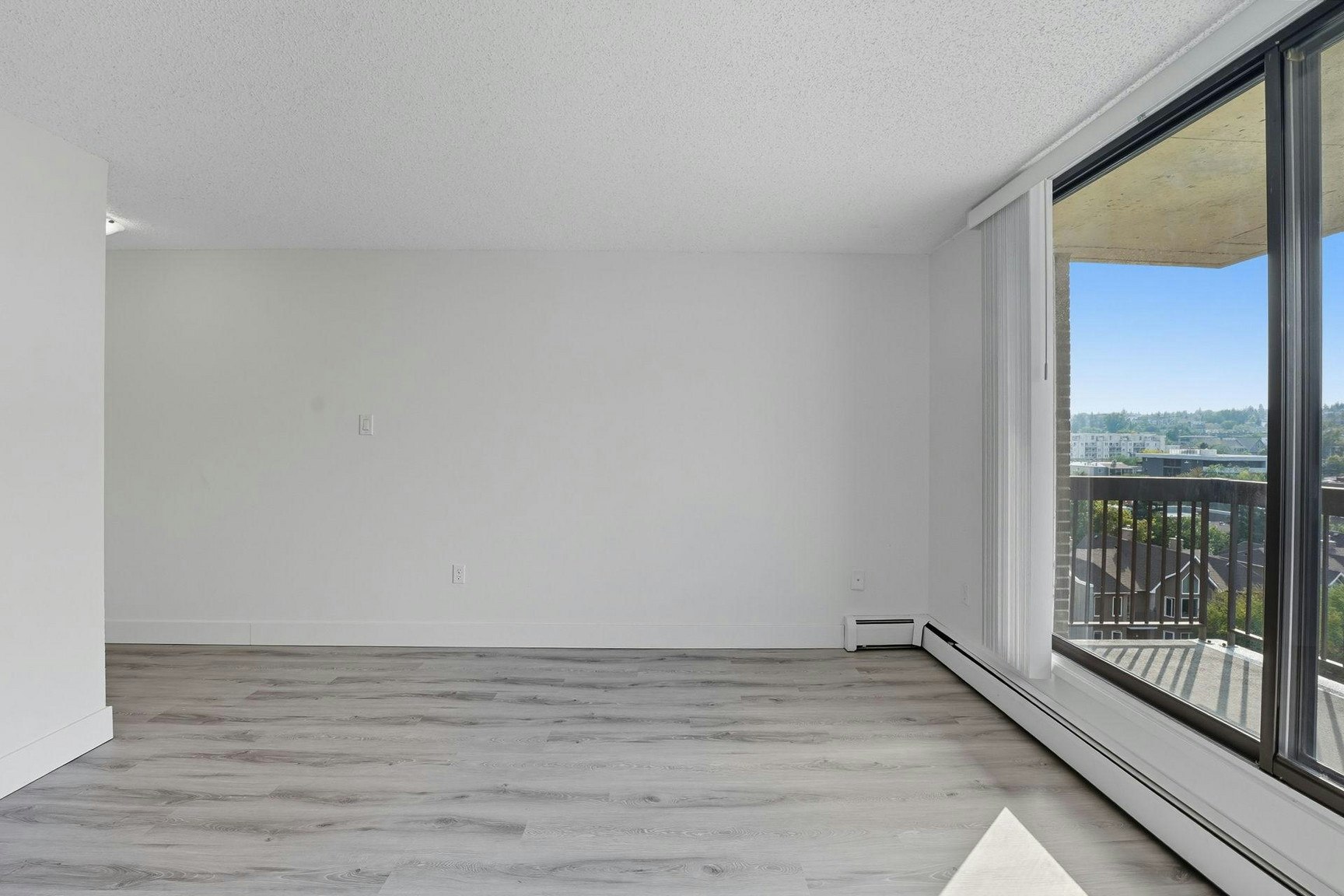 1310 14 Avenue SW, Calgary, AB, T3C 3S3 - 10