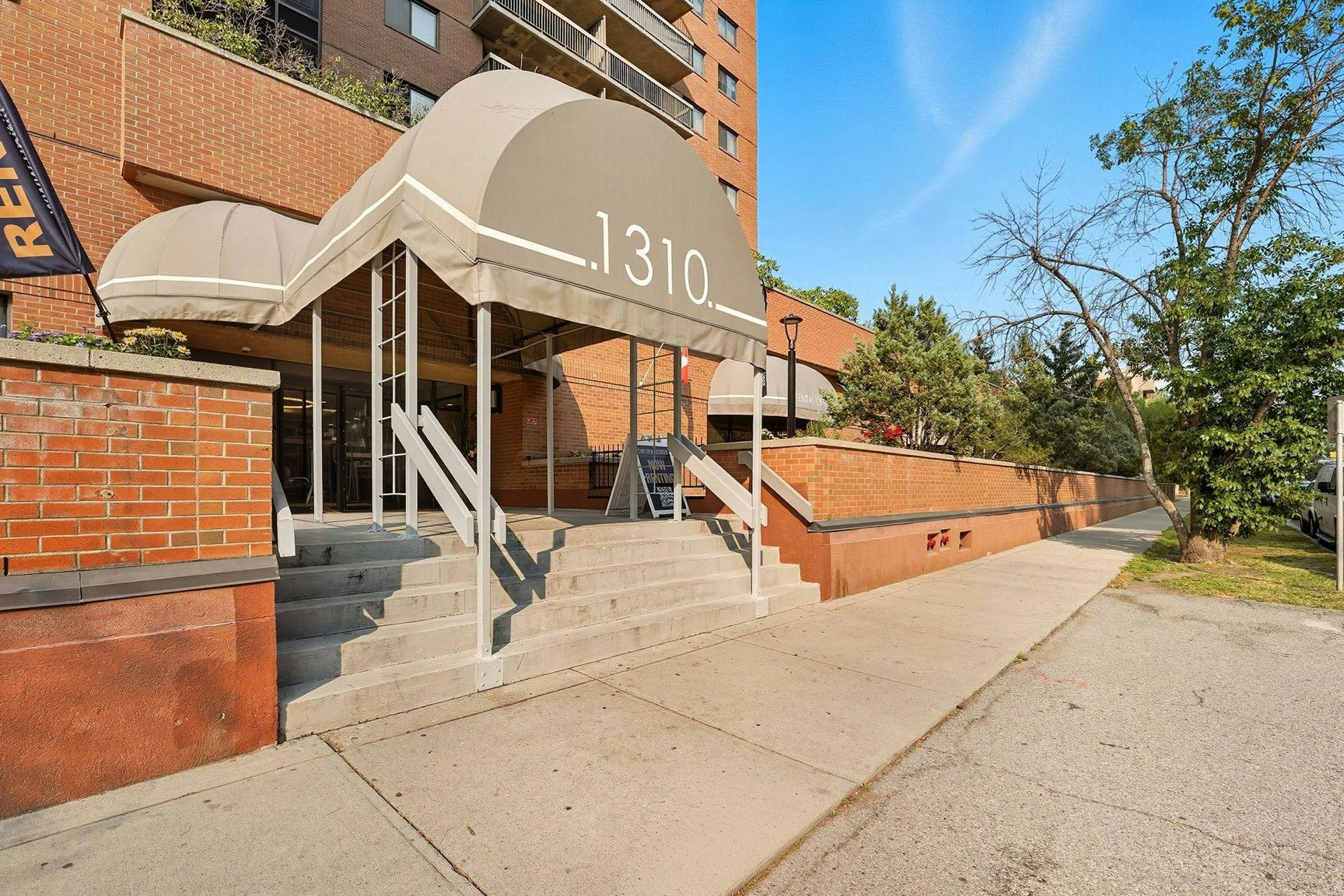 1310 14 Avenue SW, Calgary, AB, T3C 3S3 - 19