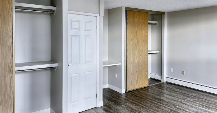 1310 14 Avenue SW, Calgary, AB, T3C 3S3 - 6