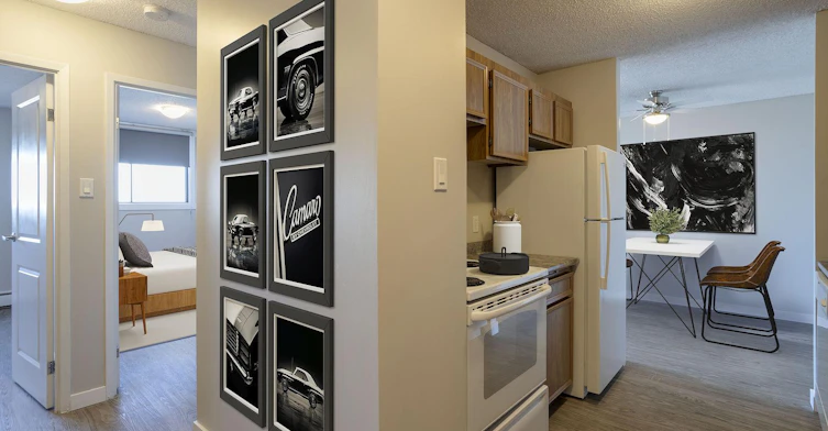 1310 14 Avenue Southwest, Calgary, AB, T3C 3S3 - 2