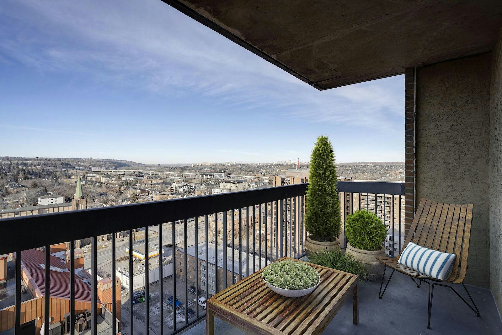 1310 14 Avenue Southwest, Calgary, AB, T3C 3S3 - 8