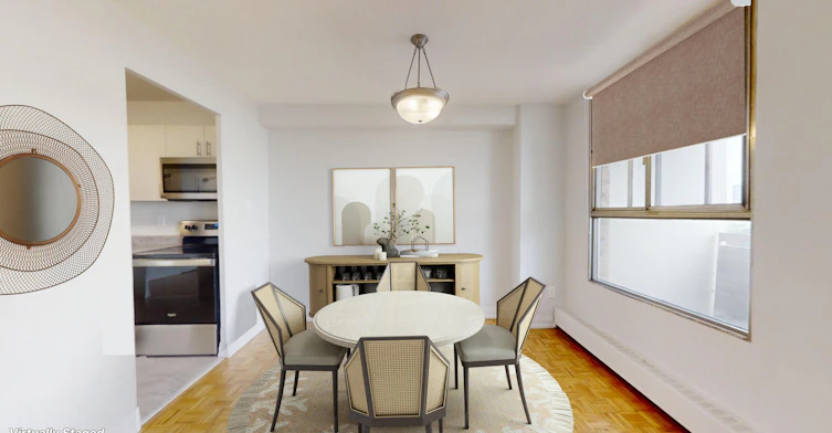 20 Broadoaks, Toronto, ON, M3J 1E2 - 4