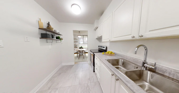 11 Catford Road, Toronto, ON, M3J 1P9 - 3