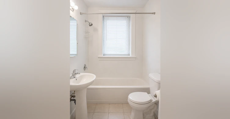 Studio-310 Roncesvalles Avenue, Toronto, ON, M6R 2M5 - 5