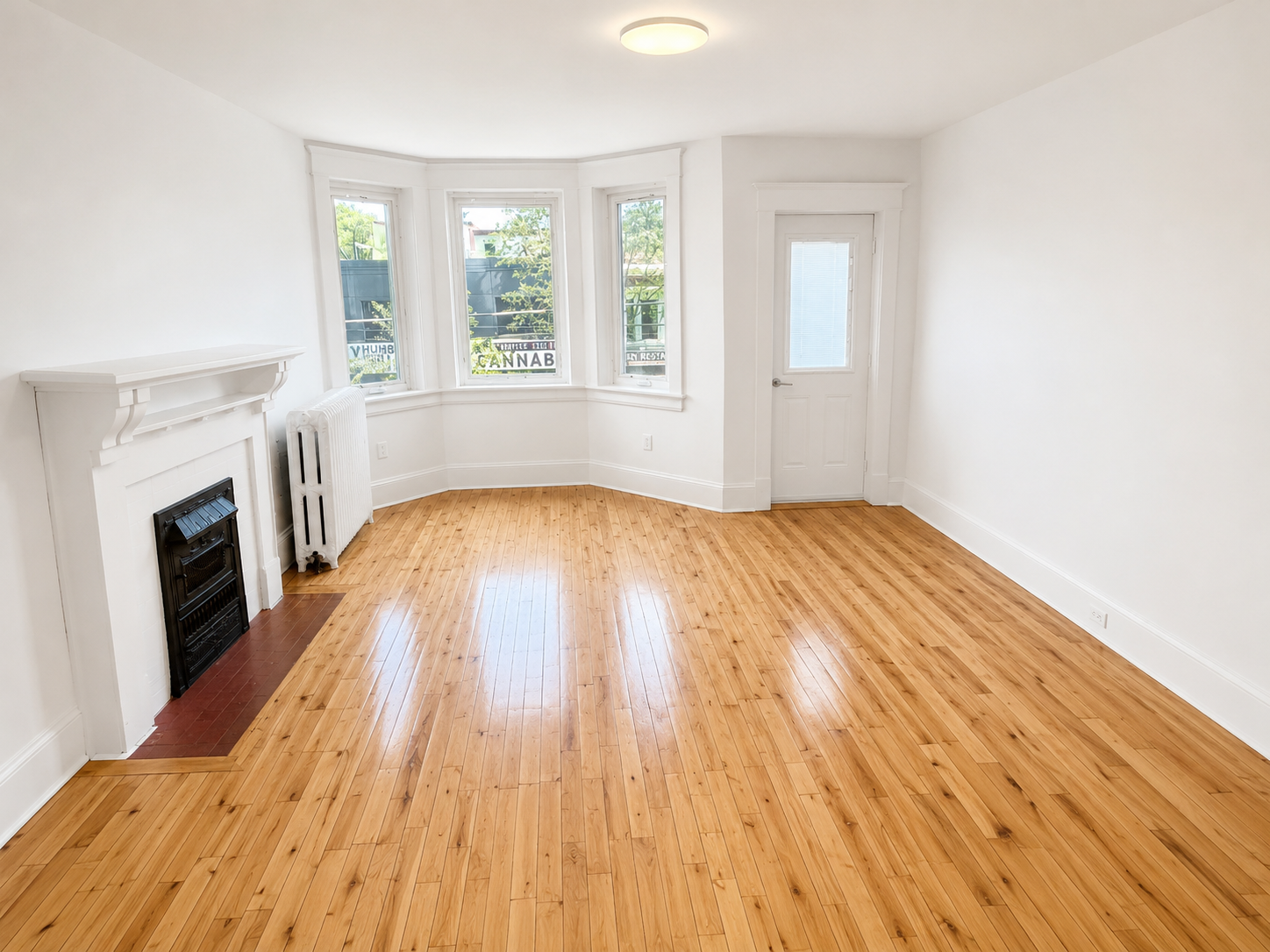 Studio-310 Roncesvalles Avenue, Toronto, ON, M6R 2M5