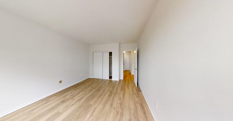 10 Bergamot Avenue, Toronto, ON, M9W 1V9 - 10