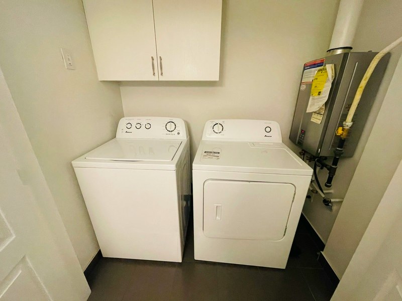 121 Chaperal Private, Ottawa, ON, K4A 0Y2 - 9