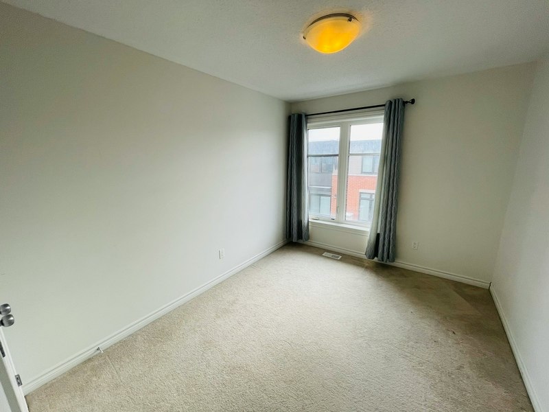 121 Chaperal Private, Ottawa, ON, K4A 0Y2 - 7