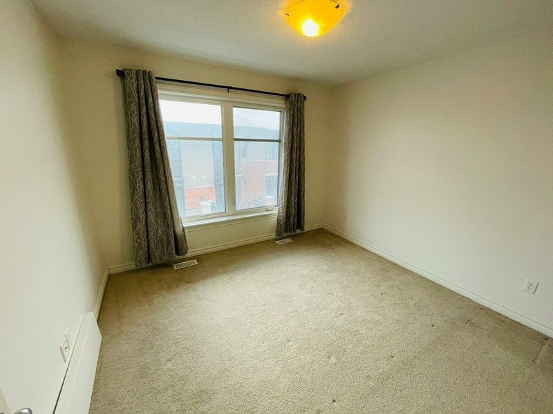 121 Chaperal Private, Ottawa, ON, K4A 0Y2 - 6