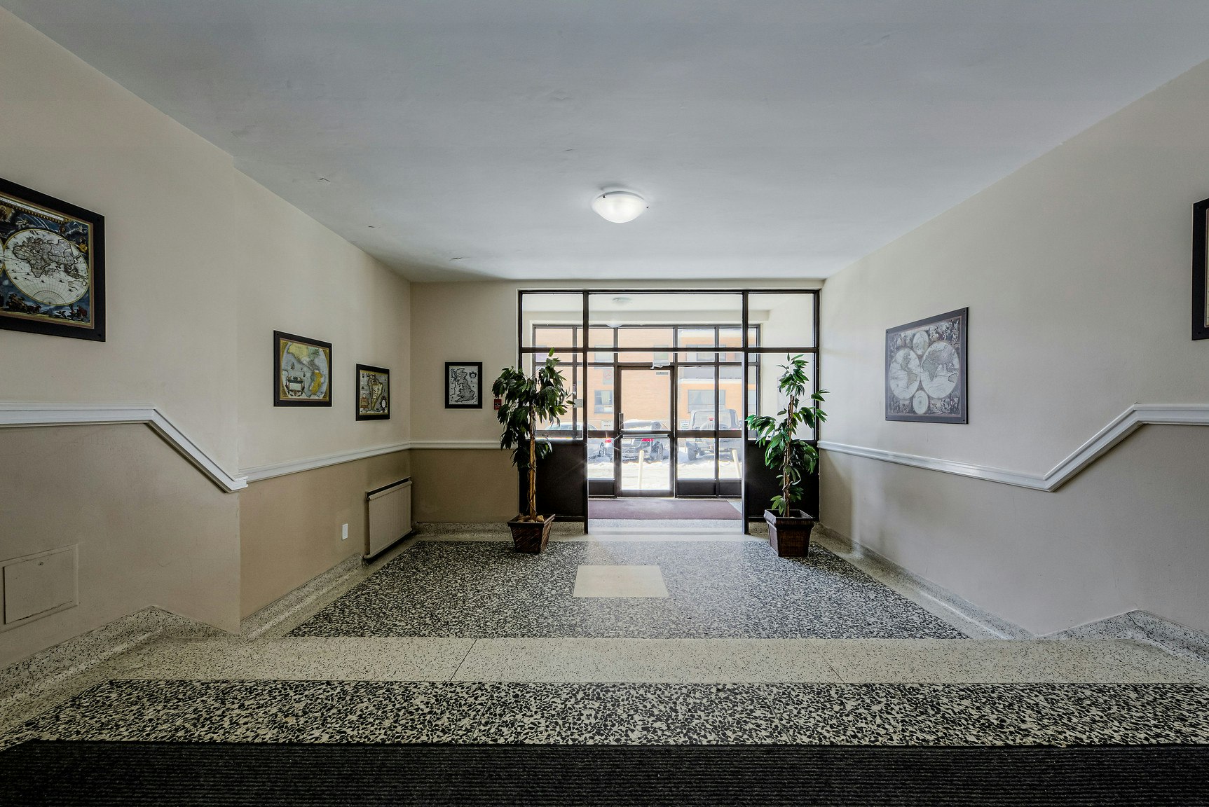 2303 Eglinton Avenue East, Toronto, ON, M1K 2N6 - 10