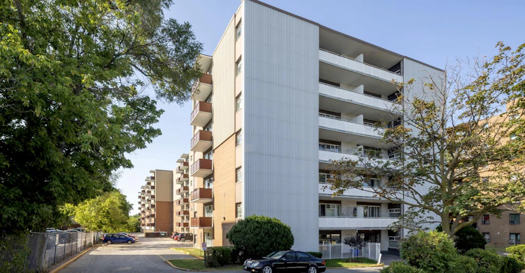 2303 Eglinton Avenue East, Toronto, ON, M1K 2N6 - 2